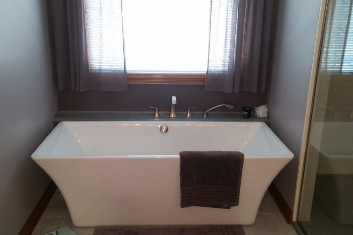 BATHTUB67-1024x576-1